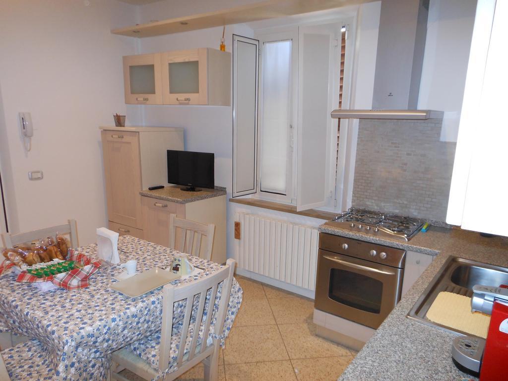 לסי B&B La Luna Dal Borgo מראה חיצוני תמונה