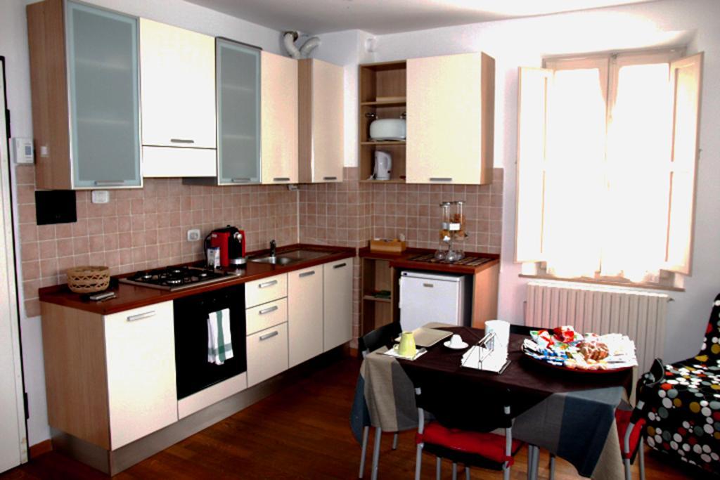 לסי B&B La Luna Dal Borgo מראה חיצוני תמונה